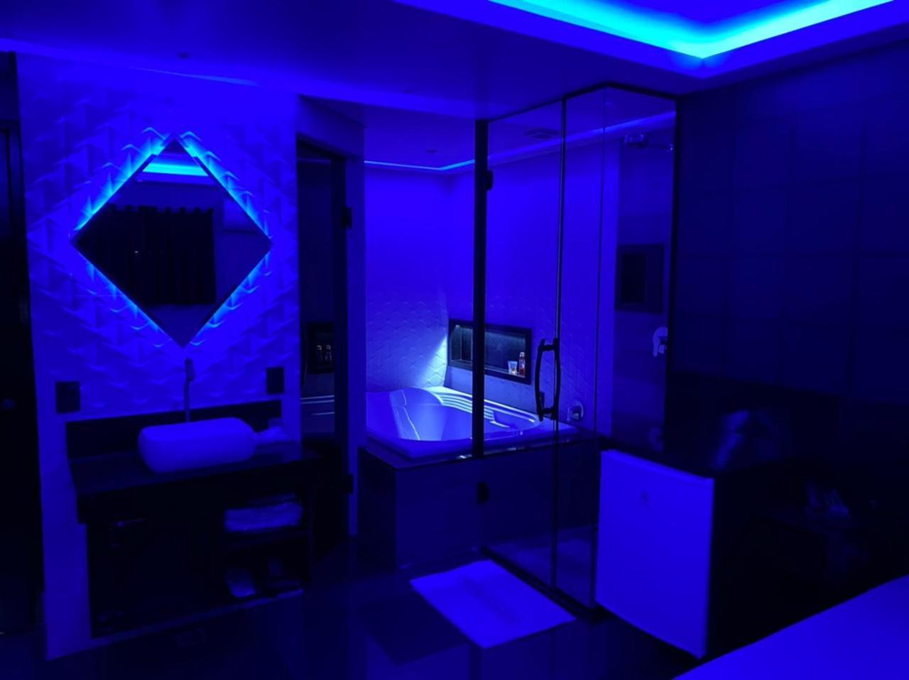 Euphoria Love hotel *