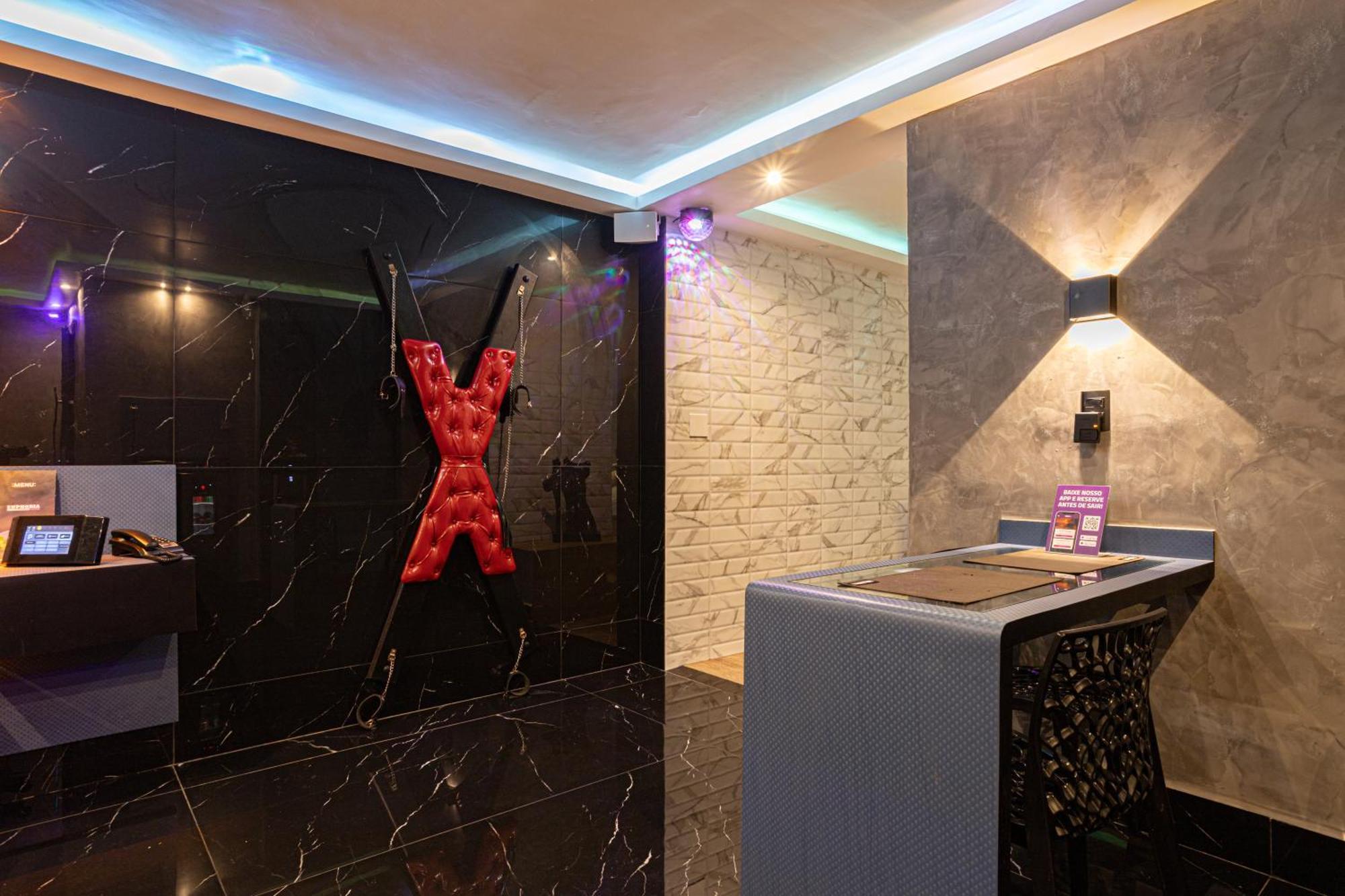 Euphoria Hotel do amor *